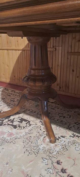Masa lemn masiv extensibila