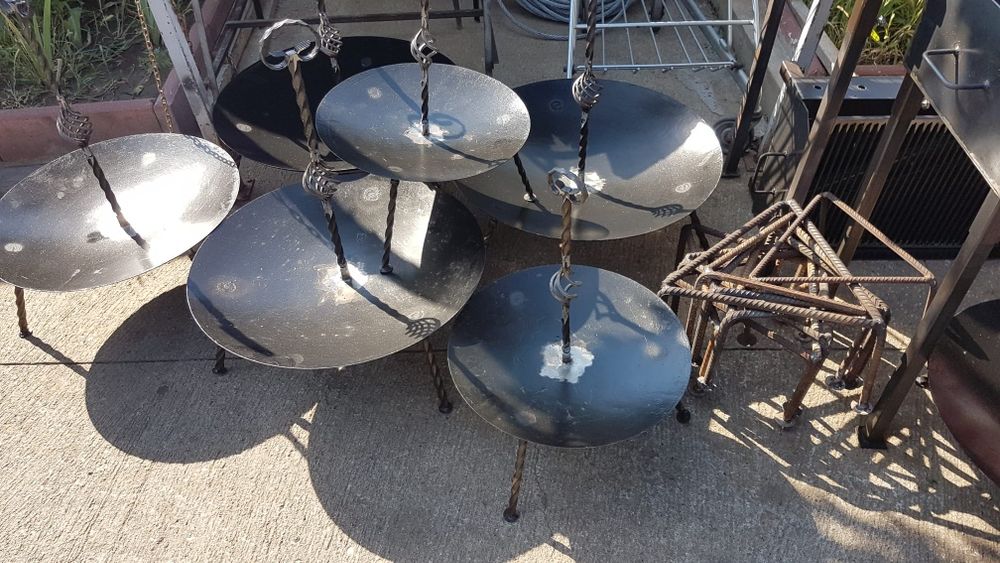 Gratar pentru fripturi la picnic sau gradina.