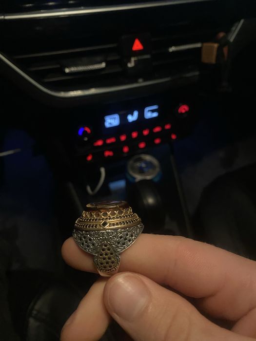 Перстень серебряный