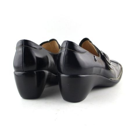 Туфли (2 модели) (размер 38, 39/40)