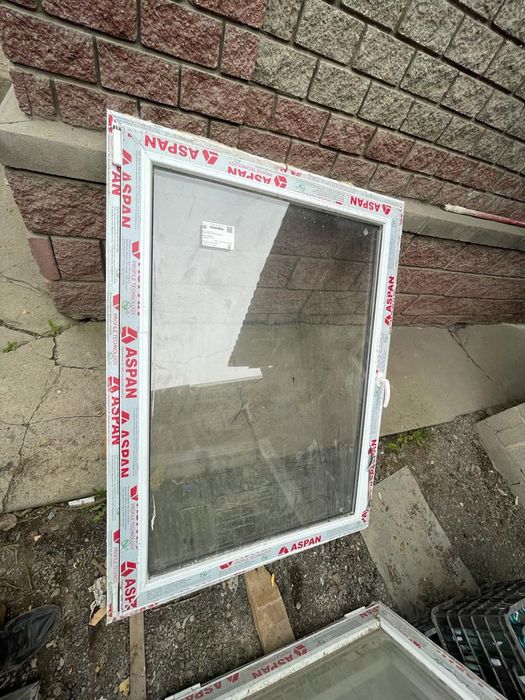 Пластиковые двери, окна 75000