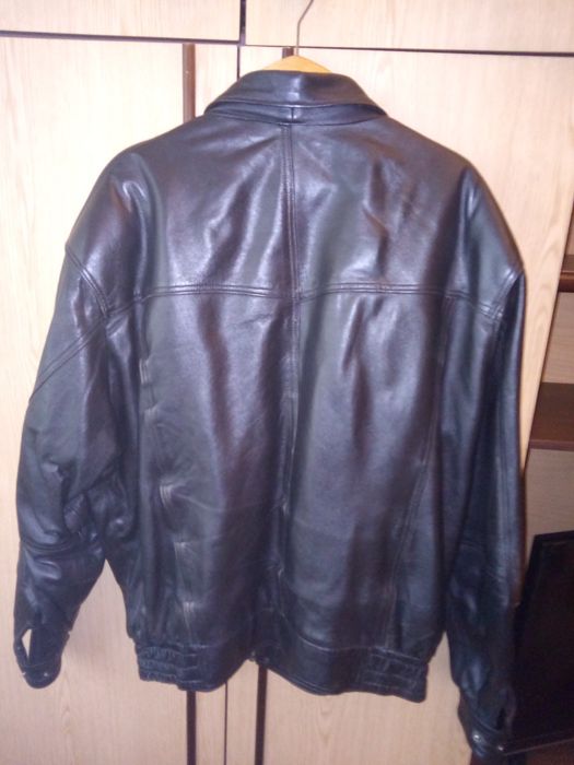 Мъжко яке от естествена кожа