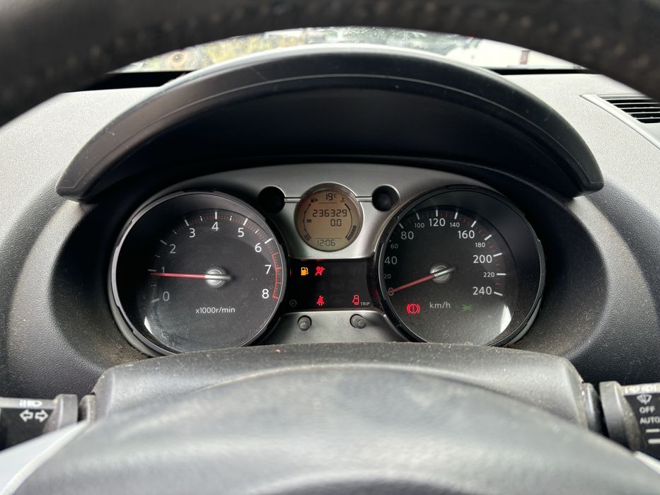 Нисан Кашкай 2.0 бензин на части