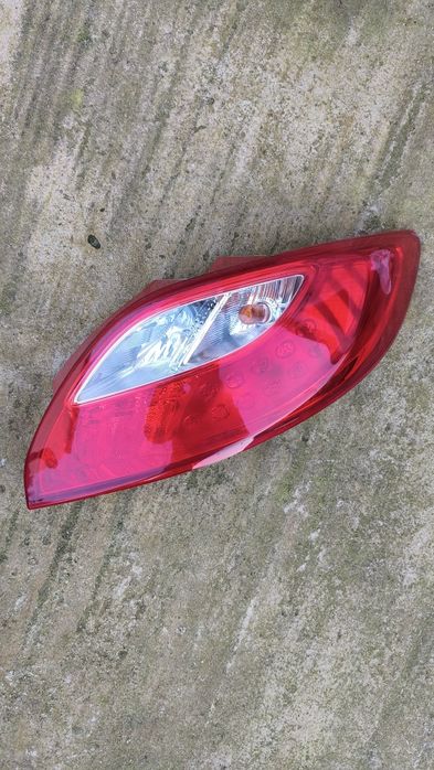 Stop Partea Dreaptă Mazda 2 An Fabricație 2009