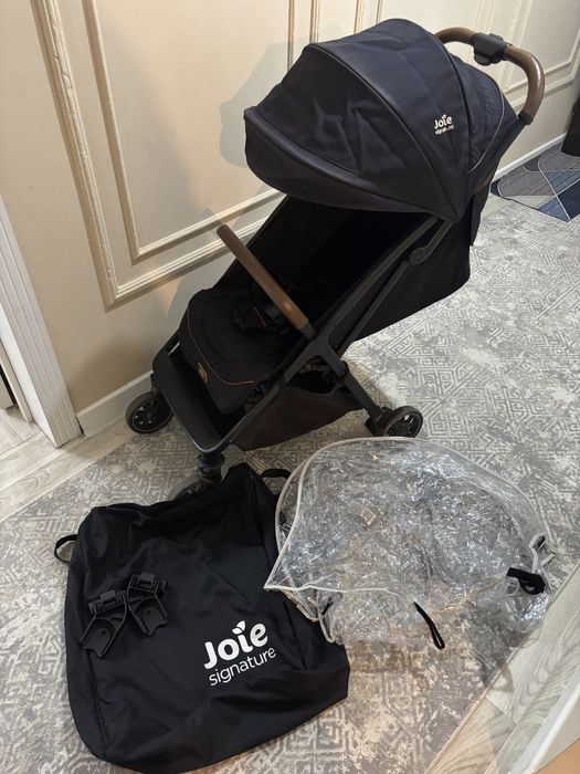 Прогулочная коляска Joie Parcel