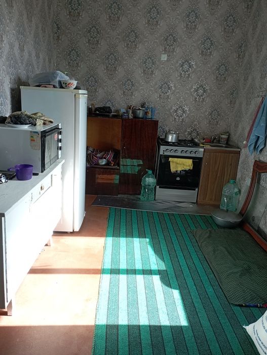 Hamma sharoitga uy sotiladi