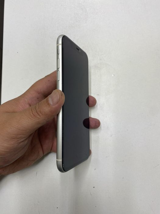 Iphone 11 (64GB) в идеальном состояний