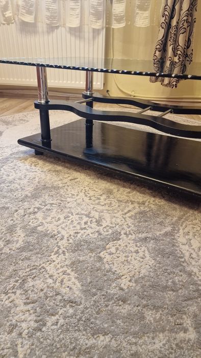 Măsuță de sticlă