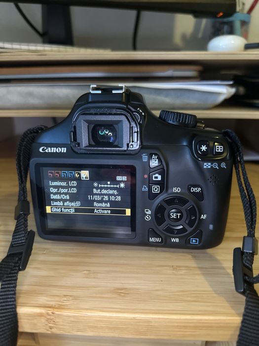 Aparat foto DSLR 1100D Canon