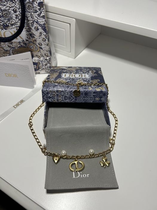 Lantisor Dior~Produs Nou