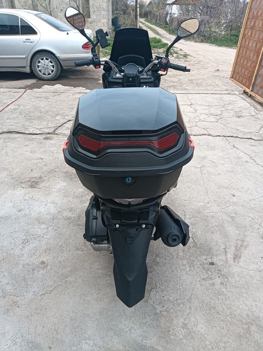 Мопед. Новый в есике