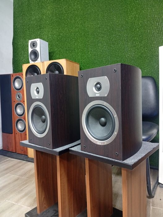 Тонколони HECO Victa -300