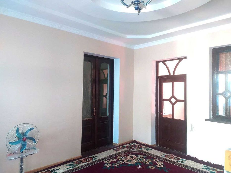 Ховли СОТИЛАДИ 6 сотик 5хона Гулчилар куча Кибрай р.ТТЗдан 7 км