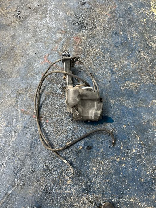 Vas lichid parbriz mercedes w212 c207 w204 glk A20486023 A20486920