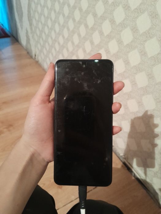 Прадам смартфоны