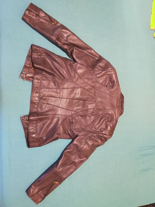 Яке от естествена кожа