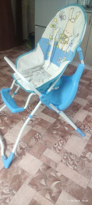Стул для кормления