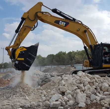 Cupa concasare MB Crusher BF120.4 S4 pentru excavatoare 30-45 ton