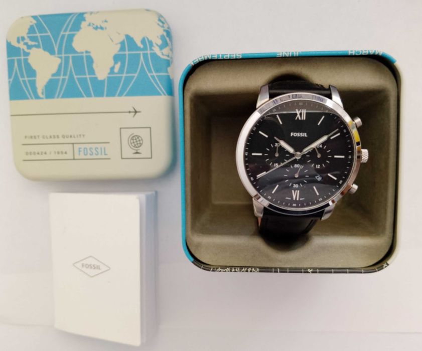 Мъжки часовник с хронограф и дата,,FOSSIL Neutra FS5452,,Нов, с кутия.