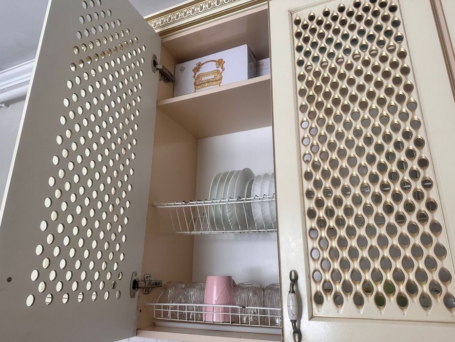 Куханый гарнитур