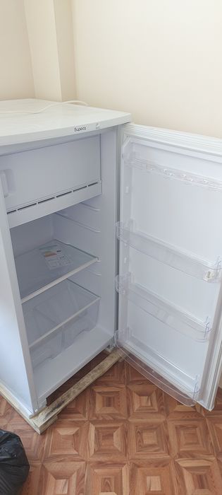 Holadilnik sotiladi "Бирюса"