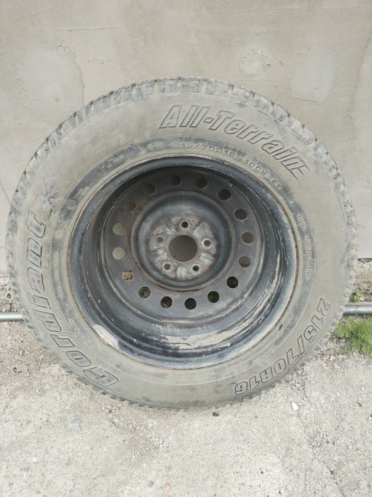 Продам шины с дисками
