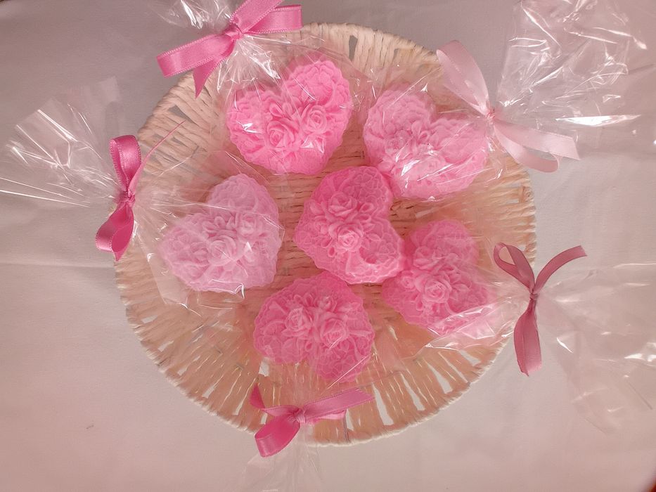 Ръчно изработени сапуни от лавандула и маслодайна роза