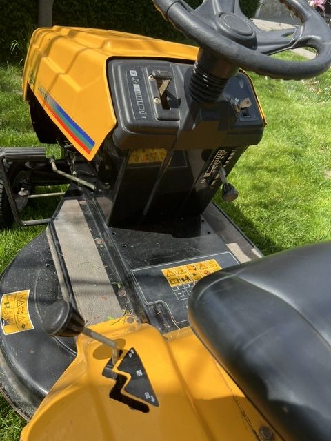 Тракторна косачка Fleurelle 1200 AMH 1200 бензин