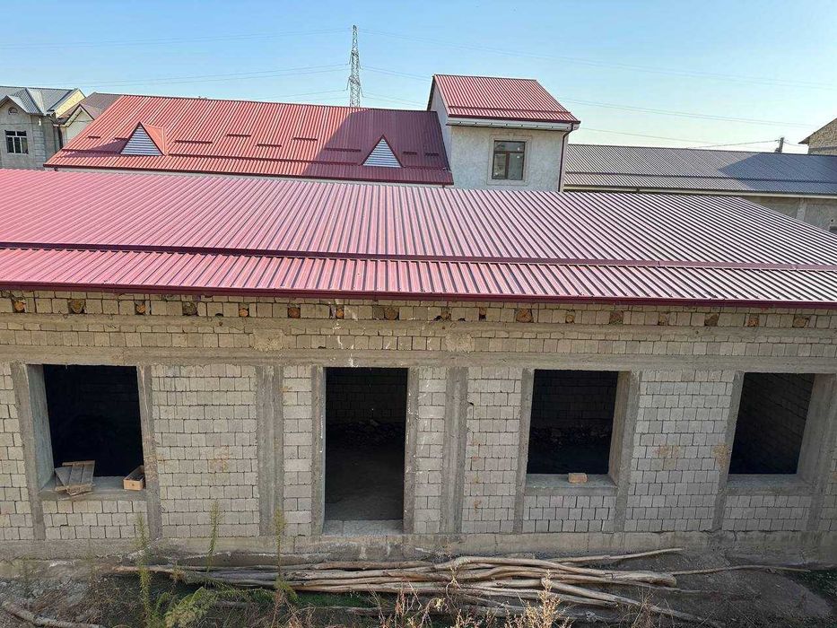 дом новостройка (участок)