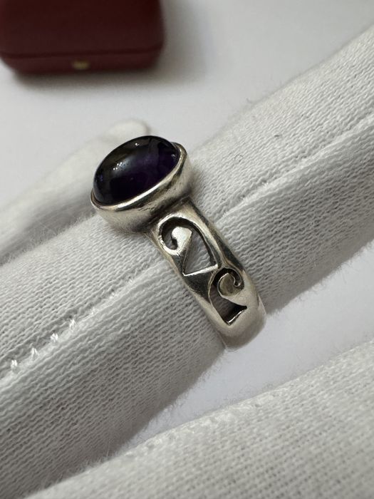 Inel argint 925, cu ametist cabochon. Vintage.