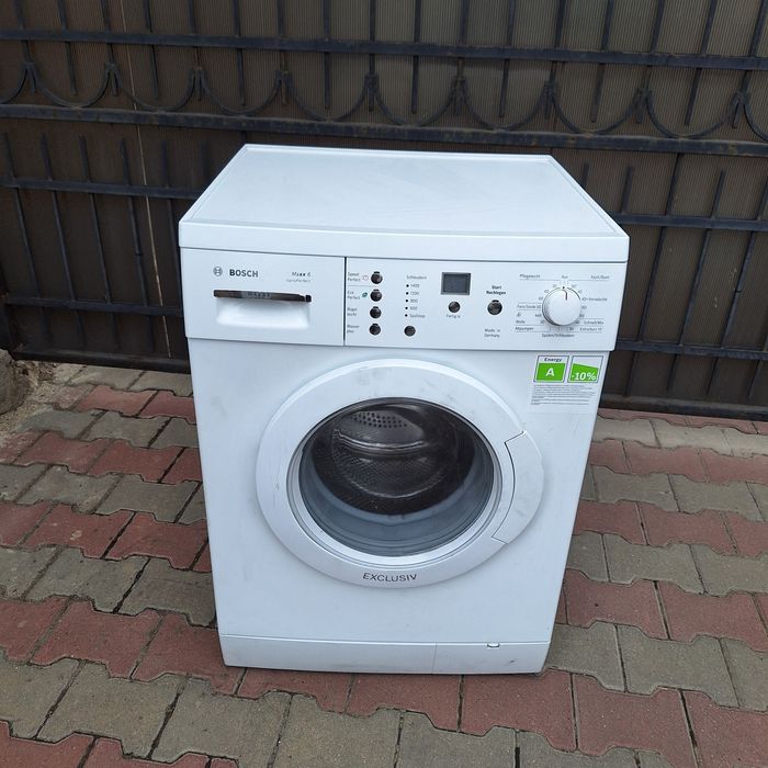 LICHIDARE DE STOC.  Masină de spălat rufe Bosch.