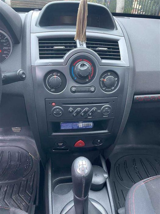 Vand Renault Megane II, pachet drumuri dificile, 1.5 dCi, 85 hp.