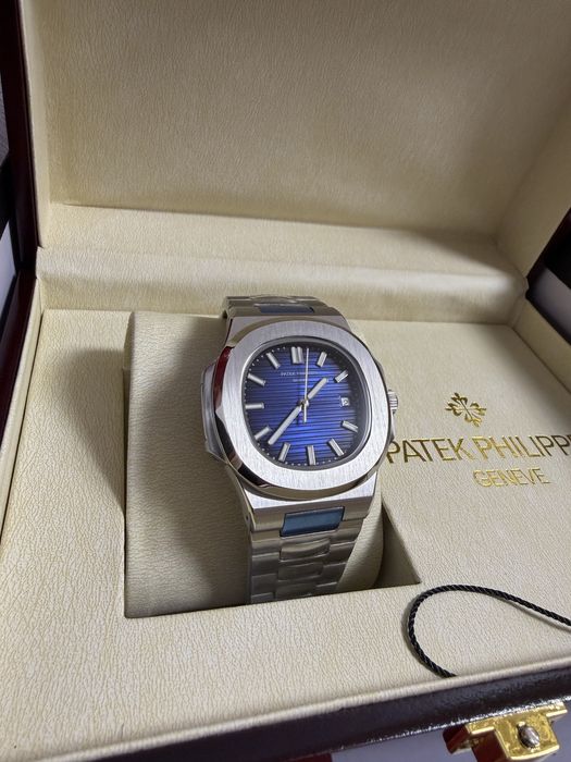 Ceas Patek Philippe Nautilius 40mm blue dial