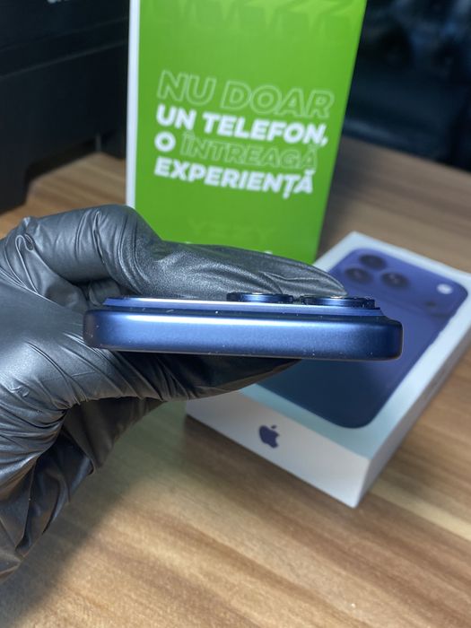 iPhone 17 Pro • 512 GB • Deep Blue