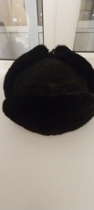 Продам недорого шапку норку