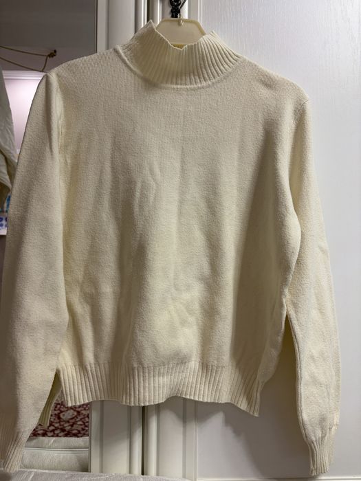 Кофты XS ,S по 2000