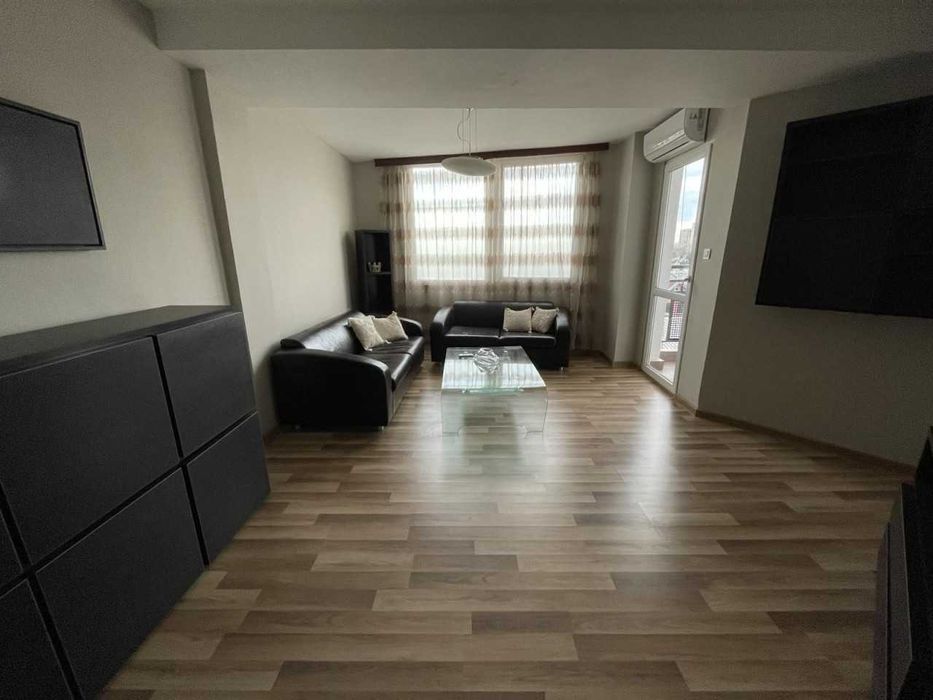 Продава се Двустаен апартамент в Пловдив, Център - 80 кв.м за 593 €/кв.м - Снимка #3