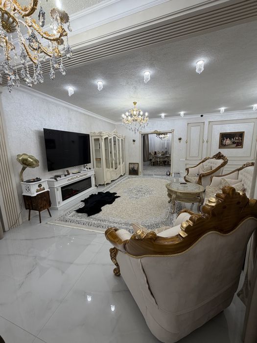 Продам коттедж, дом, замок