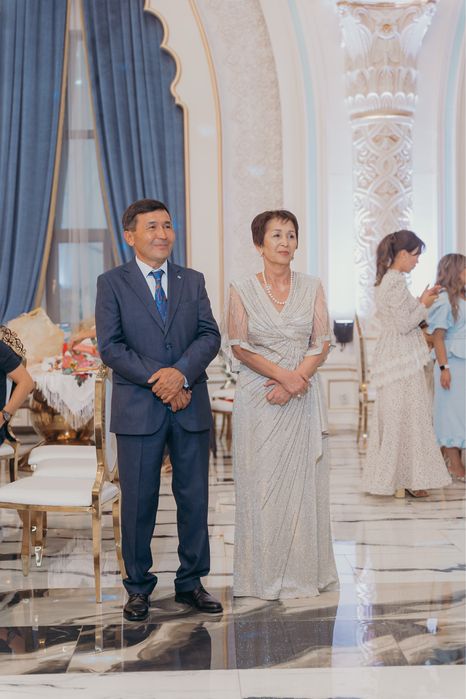 3 Платья мама и доча , бабушка