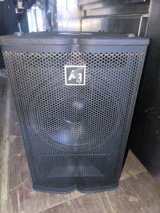 Музыкальное оборудование