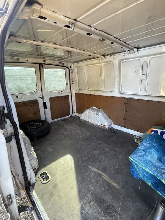 Ford Transit 2.2 TDCI Нов Внос 2010 Година