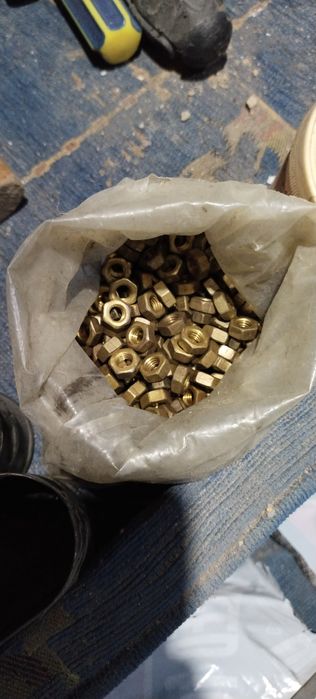 Продаются инструменты