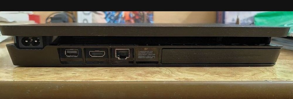 Ps4 slim 1  tb прошитый