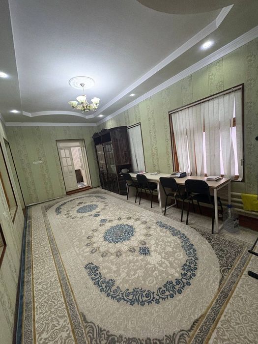 Karimada uchastka kvartiraga beriladi.