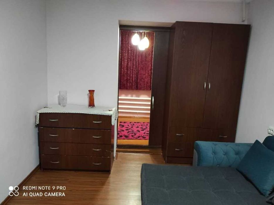 Продаётся квартира! Возле метро!