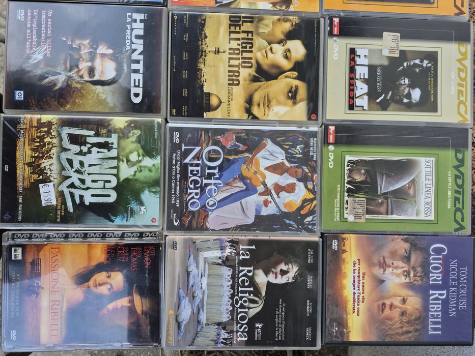 Vând Lot 50 DVD originale colectie filme acțiune,drama,Comedie,Sexi