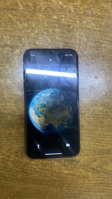 продам айфон хр в хорошем состояние