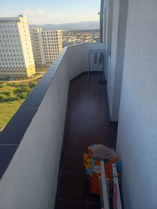 Închiriez apartament 2 camere decomandat
