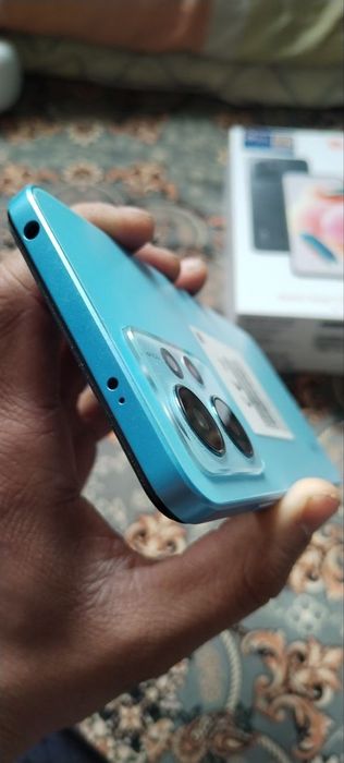 Redmi note 12 sotiladi