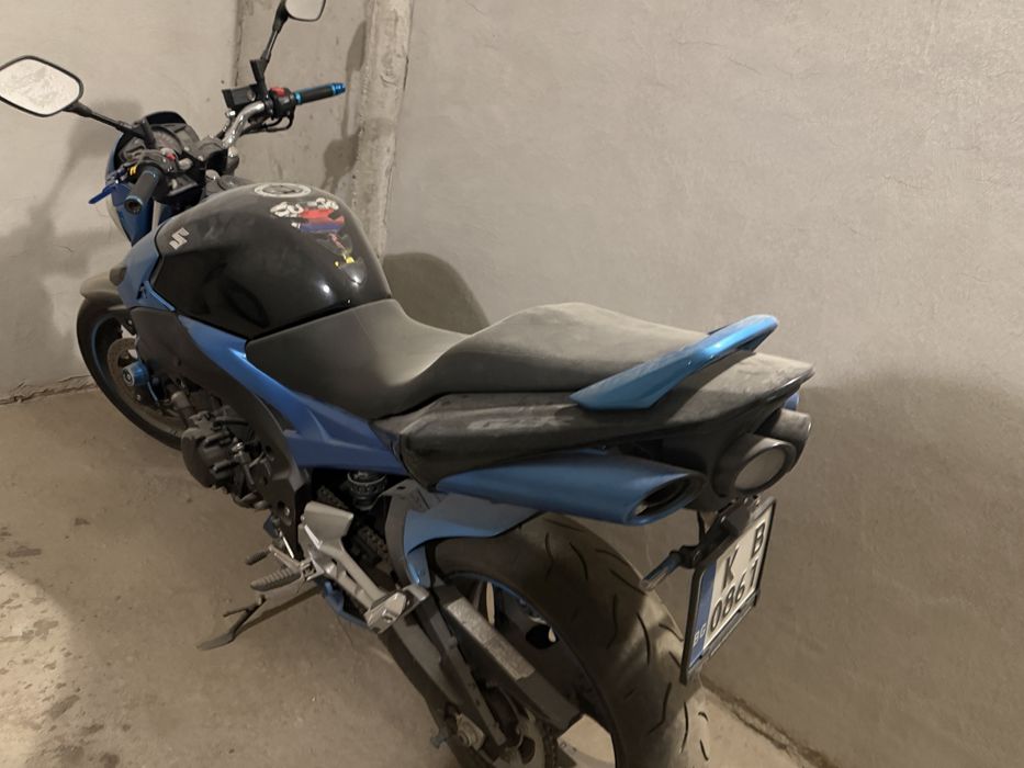 Suzuki GSR 600 - 2009
